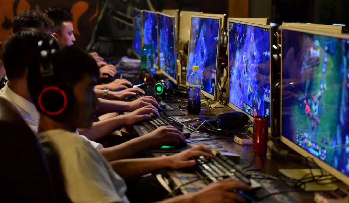 China bans children from playing video games for more than 3 hours a week